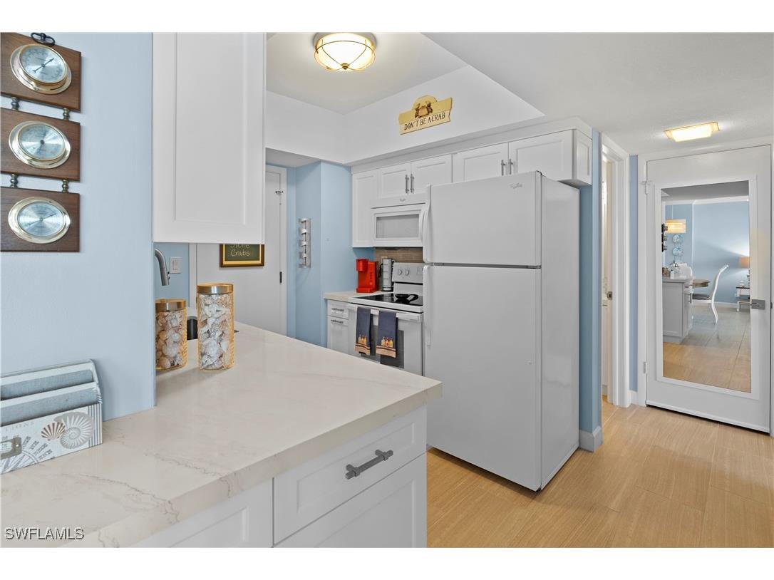 240 Seaview Court #413 Marco Island FL 34145 225045705 image14