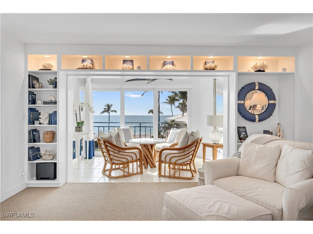 2401 Gulf Shore Boulevard N #33 Naples FL 34103 225017586 image1