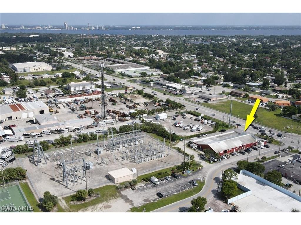 2401 Hancock Bridge Cape Coral FL 33990 222075790 image1