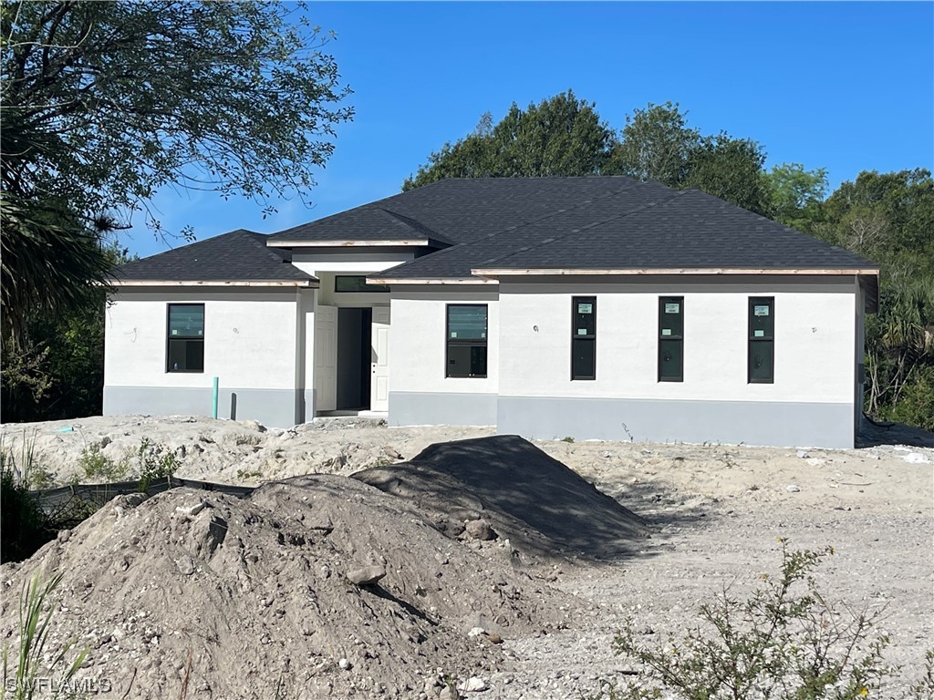 241 2nd Street NE Naples FL 34120 223021123 image1