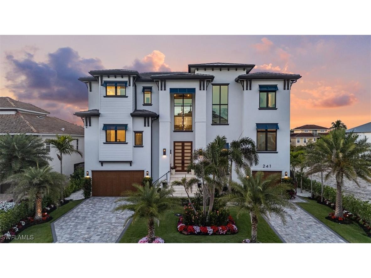 241 Egret Avenue Naples FL 34108 225042021 image1