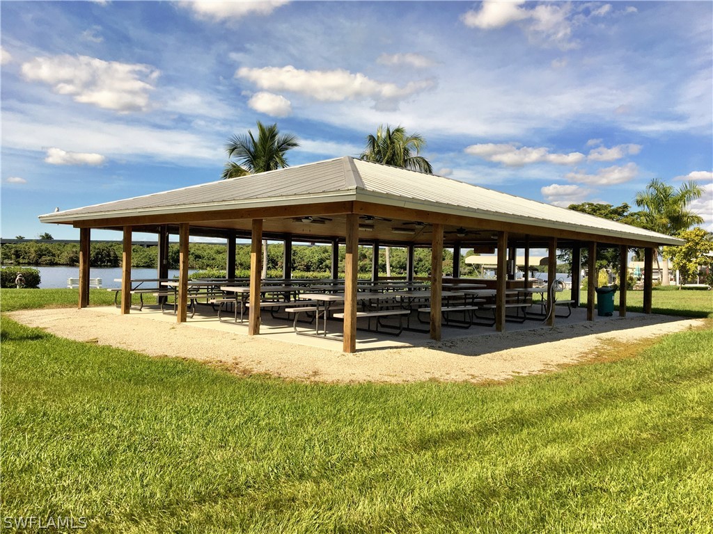 241 Tangerine Drive Fort Myers FL 33905 224033869 image5