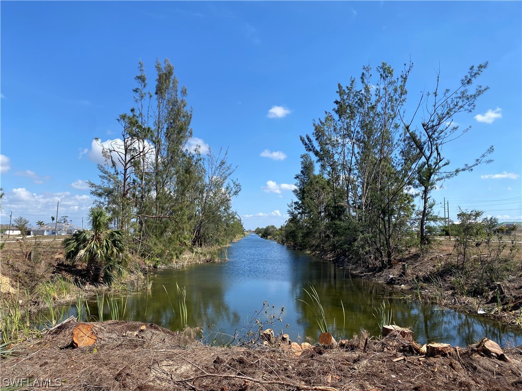 2411 NW 15th Place Cape Coral FL 33993 223013578 image1