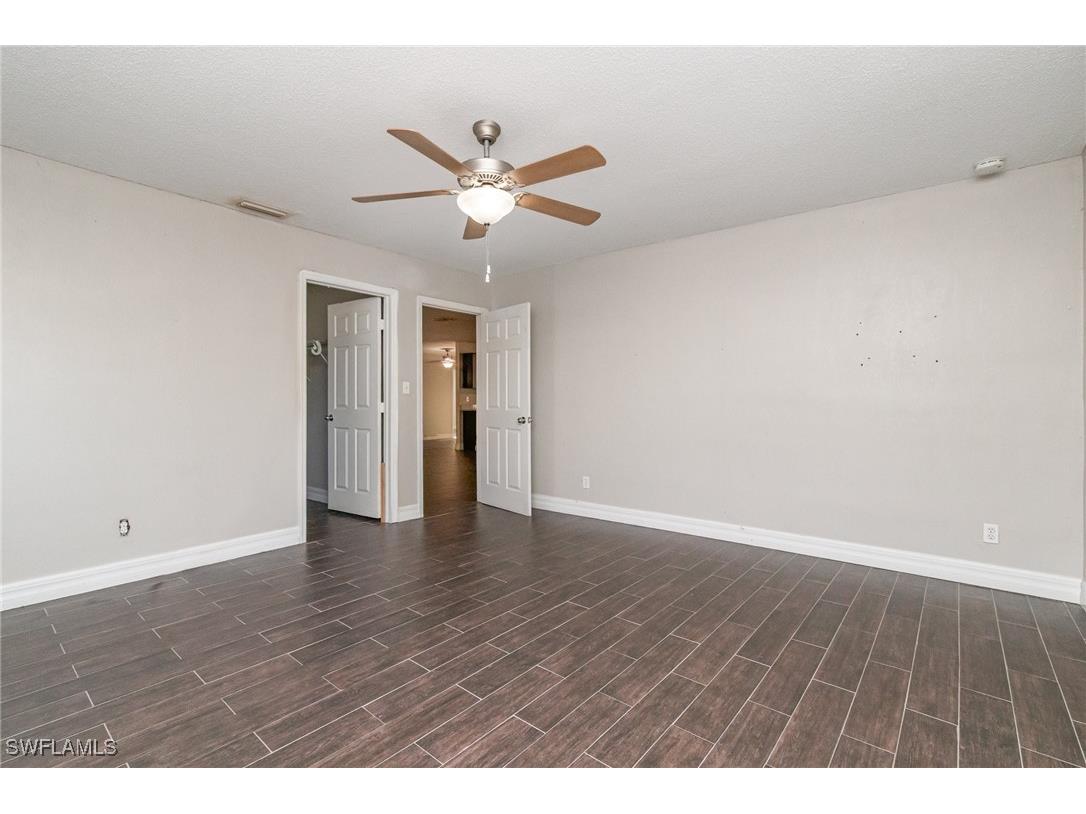 2414 Parkview Drive Fort Myers FL 33905 225044596 image12