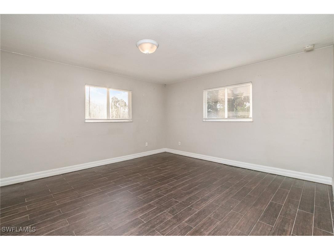 2414 Parkview Drive Fort Myers FL 33905 225044596 image14