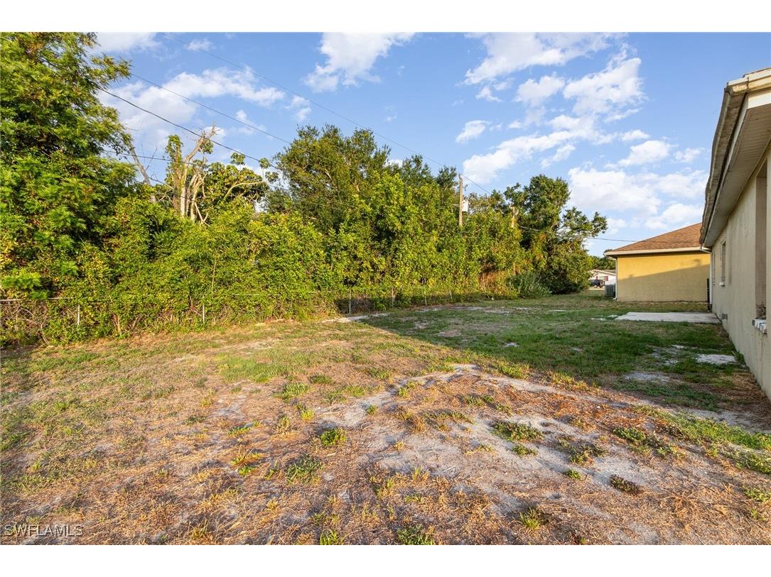 2414 Parkview Drive Fort Myers FL 33905 225044596 image24