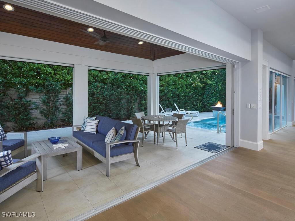 242 2nd Avenue S Naples FL 34102 225049221 image13