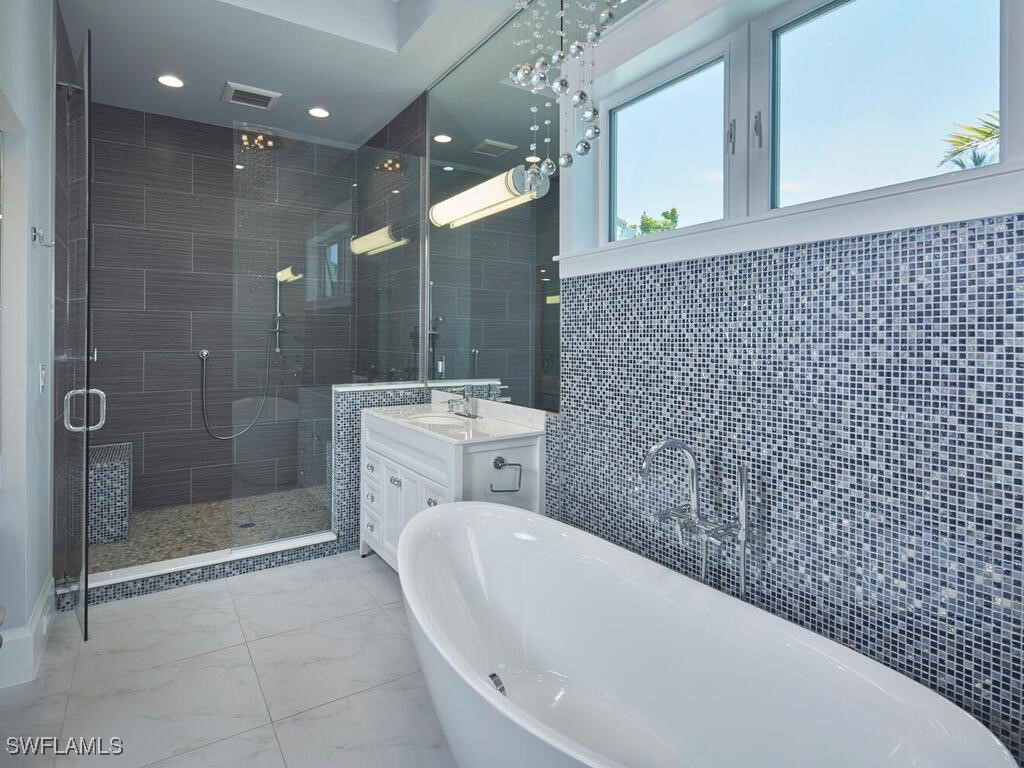 242 2nd Avenue S Naples FL 34102 225049221 image18