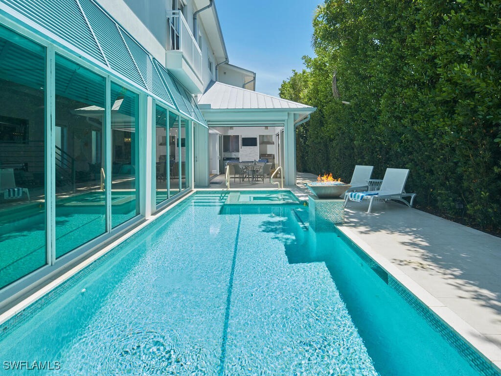 242 2nd Avenue S Naples FL 34102 225049221 image31