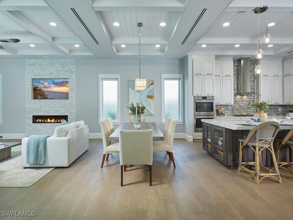 242 2nd Avenue S Naples FL 34102 225049221 image6