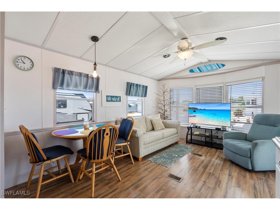 242 Caravan Circle North Fort Myers FL 33903 225044058 image13