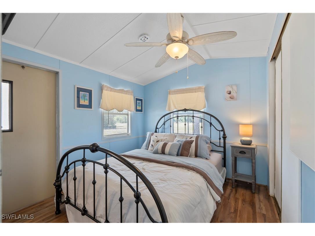 242 Caravan Circle North Fort Myers FL 33903 225044058 image15