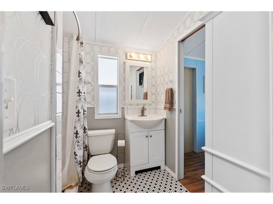 242 Caravan Circle North Fort Myers FL 33903 225044058 image19