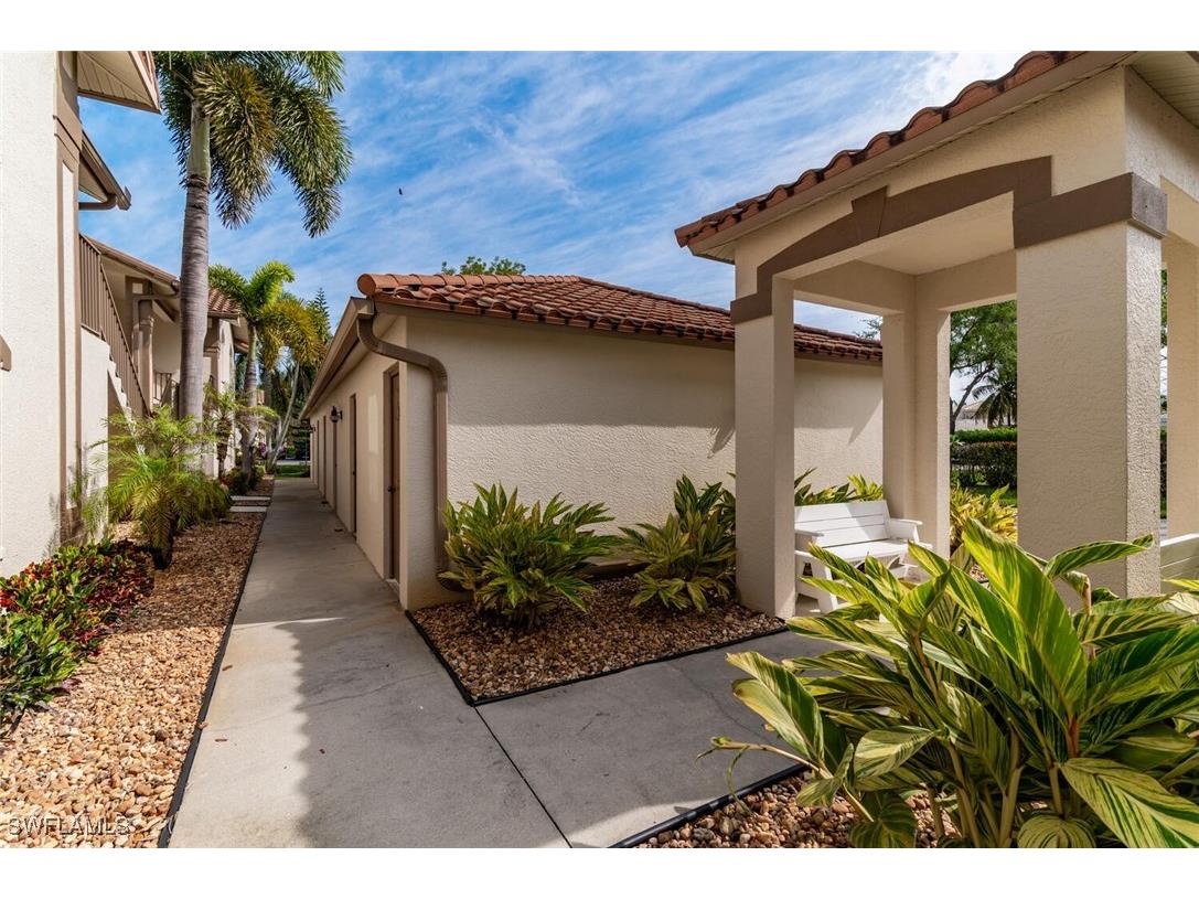 242 Newport Drive #504 Naples FL 34114 225042110 image29