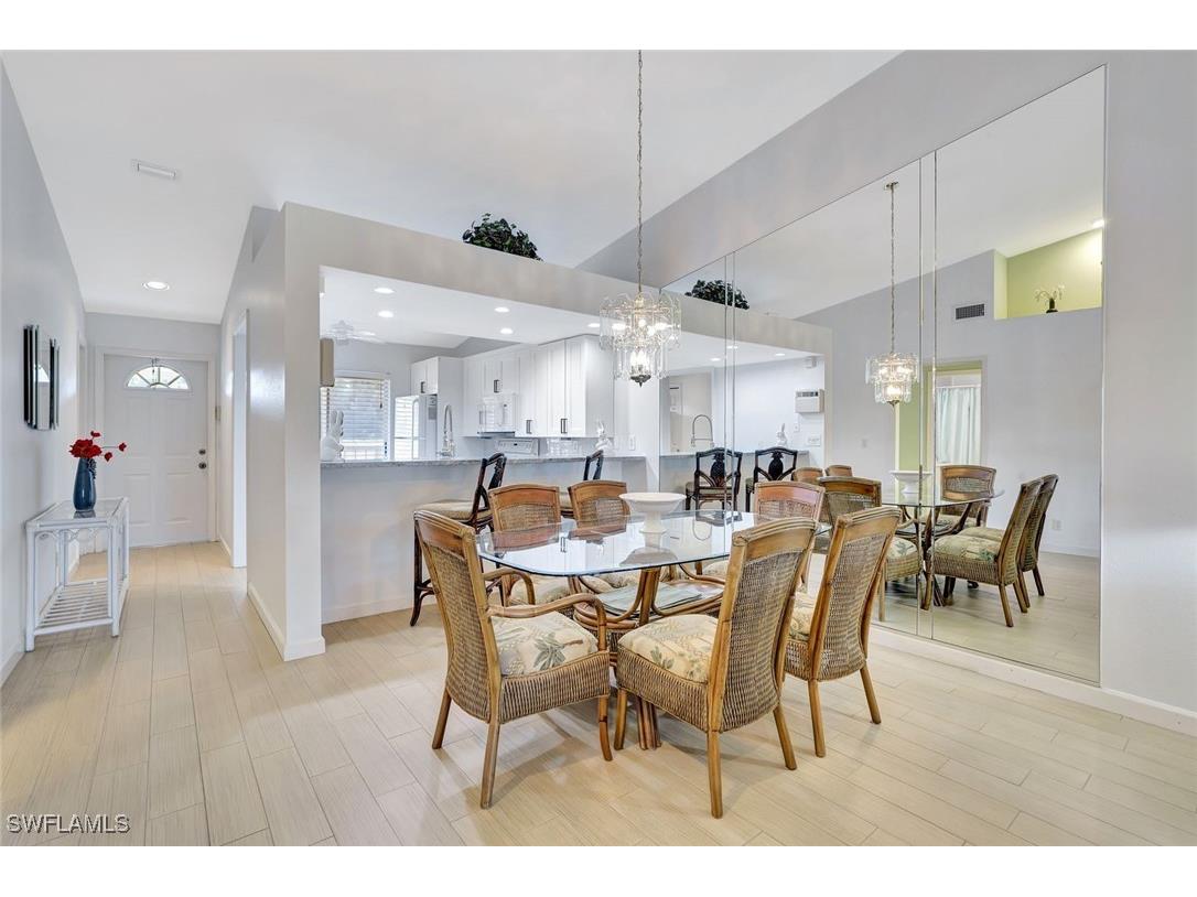 2420 Hidden Lake Drive #1008 Naples FL 34112 225050288 image11