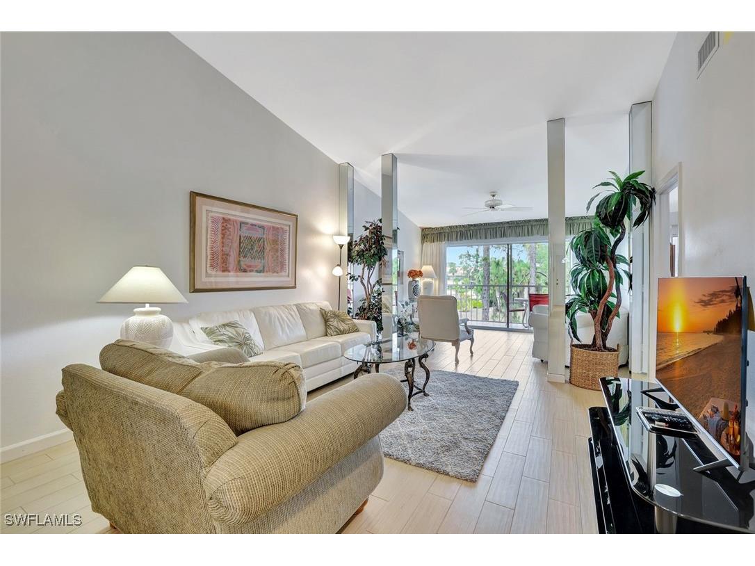 2420 Hidden Lake Drive #1008 Naples FL 34112 225050288 image6