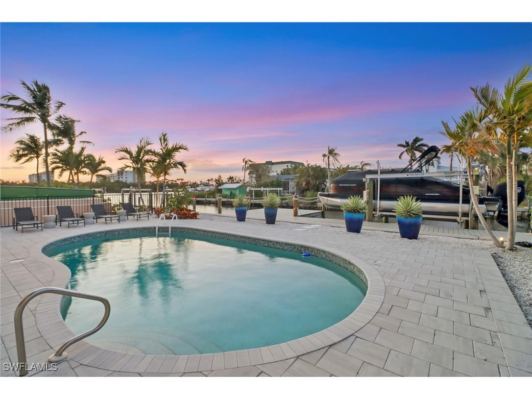 245 2nd Street Bonita Springs FL 34134 225037601 image1