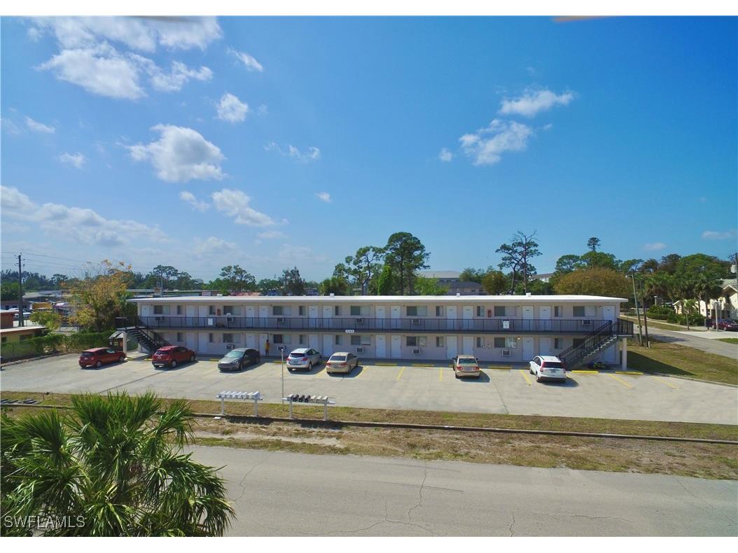 2452 Stella Street Fort Myers FL 33901 225035819 image1