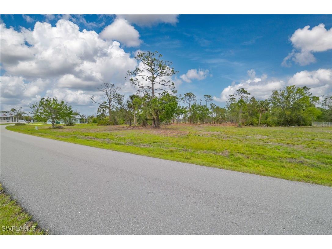 24540 Yacht Club Boulevard Punta Gorda FL 33955 224101311 image6