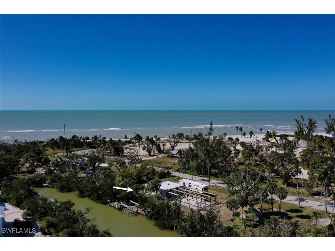2490 Coconut Drive Sanibel FL 33957 224068812 image3