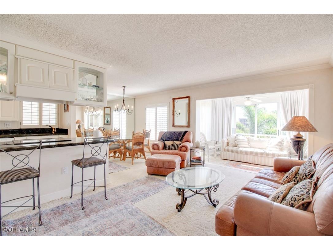 250 7th Avenue S #305 Naples FL 34102 225050104 image1
