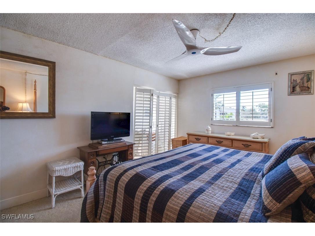 250 7th Avenue S #305 Naples FL 34102 225050104 image11