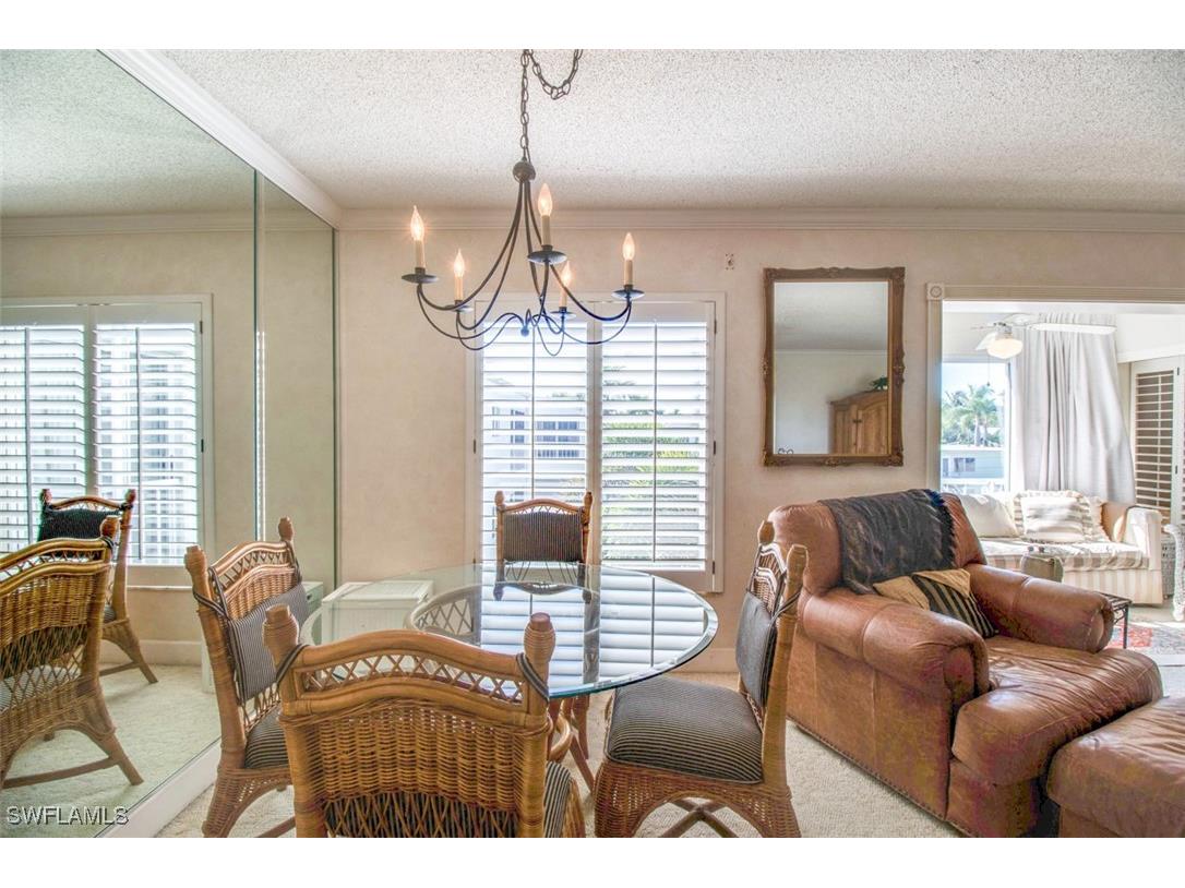 250 7th Avenue S #305 Naples FL 34102 225050104 image2