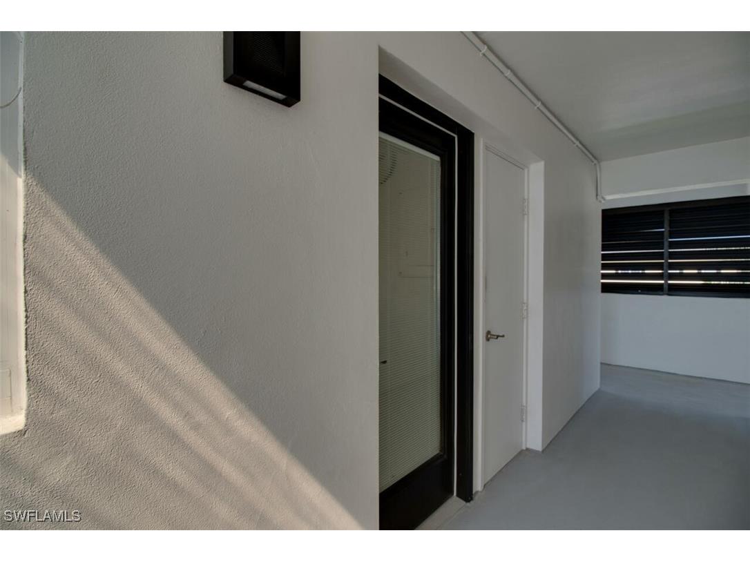 250 7th Avenue S #305 Naples FL 34102 225050104 image21