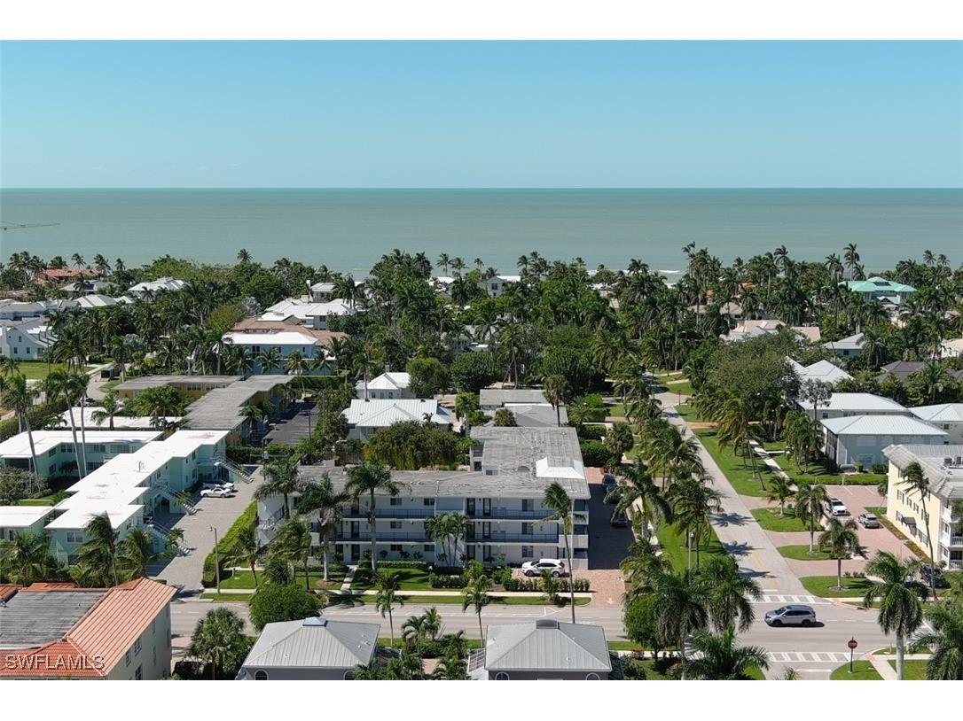 250 7th Avenue S #305 Naples FL 34102 225050104 image23