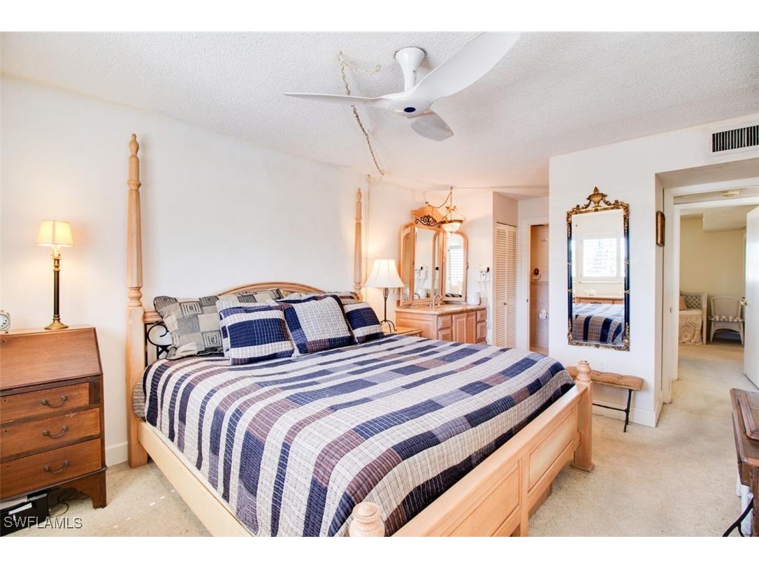 250 7th Avenue S #305 Naples FL 34102 225050104 image9