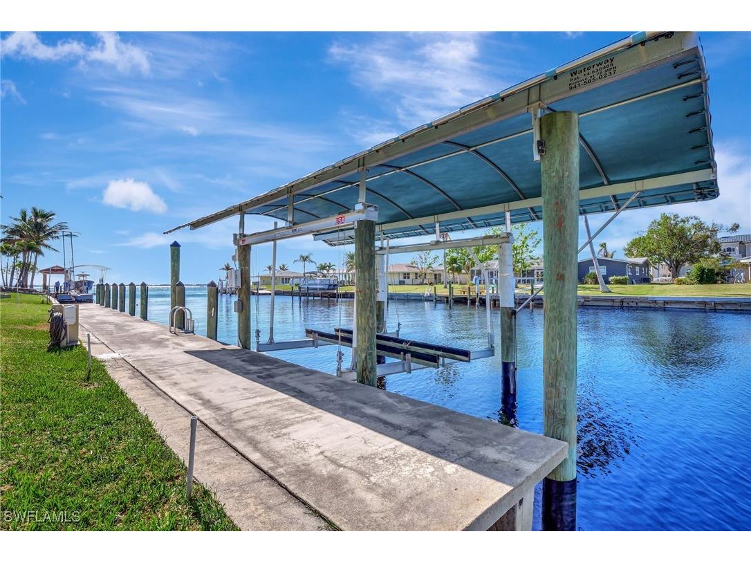 250 Bangsberg Road SE Port Charlotte FL 33952 225048883 image32