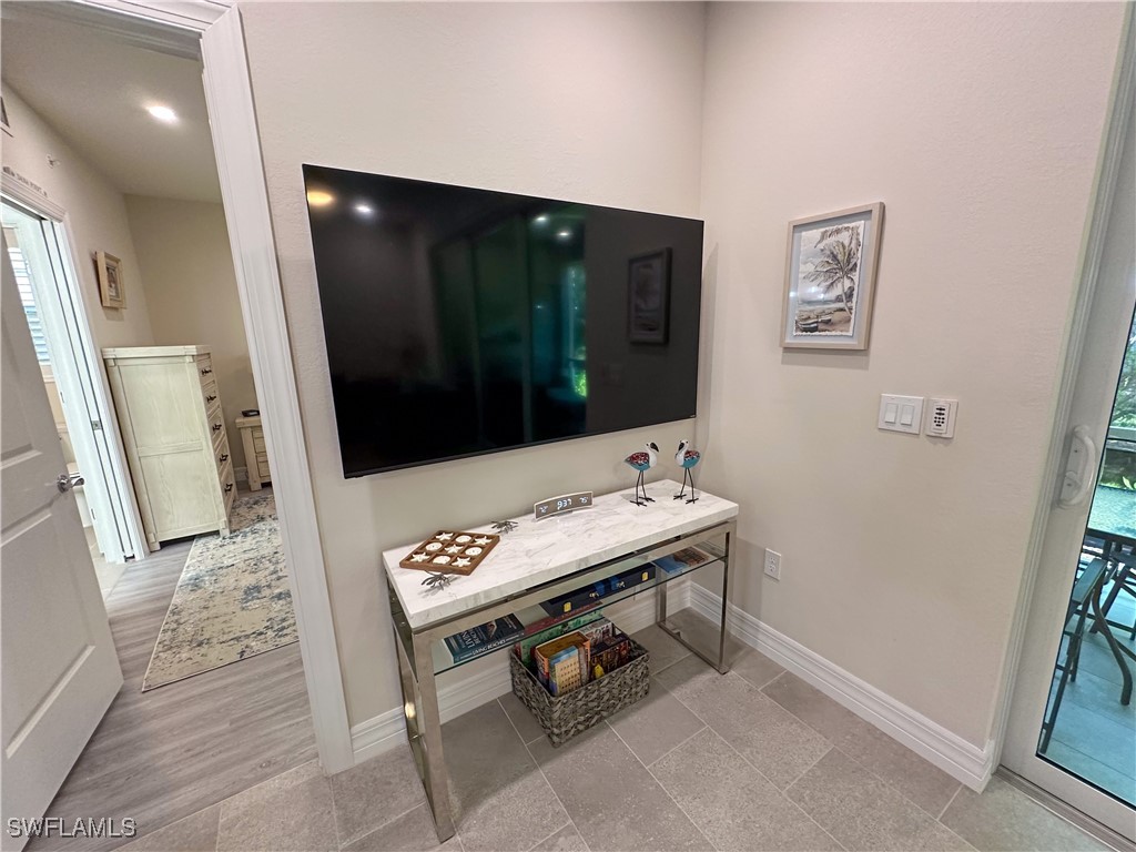 250 Indies Dr #101 Naples FL 34114 225044855 image9