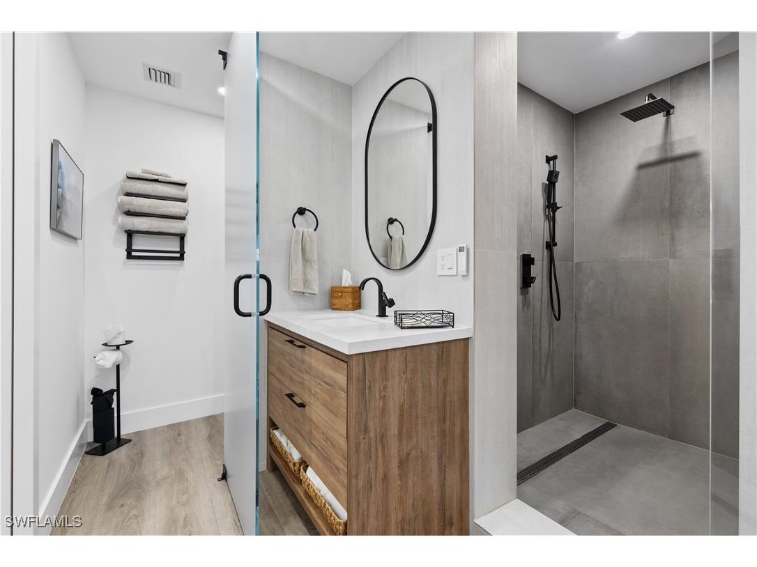 2500 Gulf Shore Boulevard N #N7 Naples FL 34103 225029873 image14