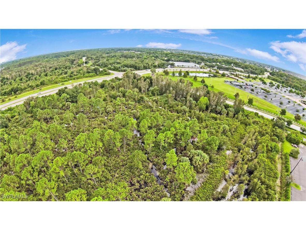 2501 Diplomat Parkway E Cape Coral FL 33909 224072752 image18