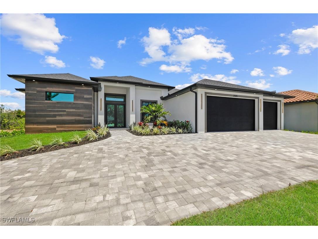 2505 Surfside Boulevard Cape Coral FL 33914 225050004 image1