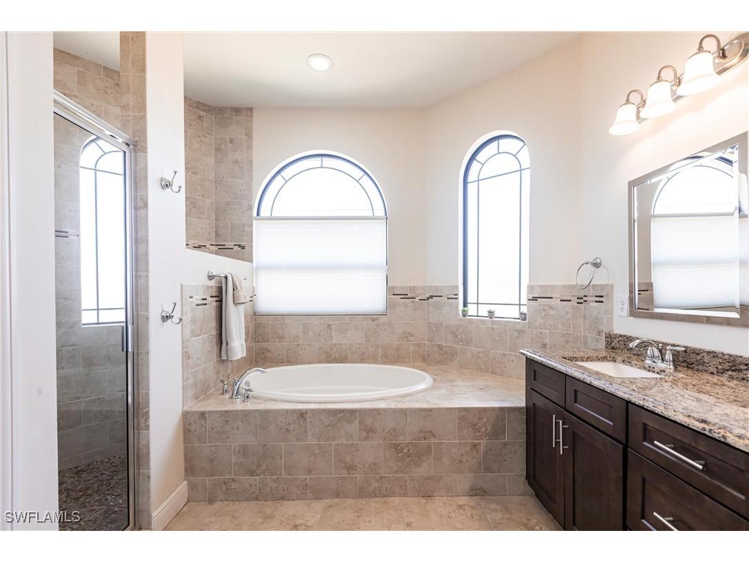 2509 Surfside Boulevard Cape Coral FL 33914 225029899 image19