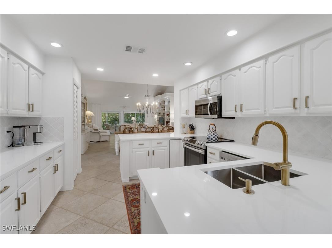 252 Via Perignon #10-3 Naples FL 34119 224083293 image12