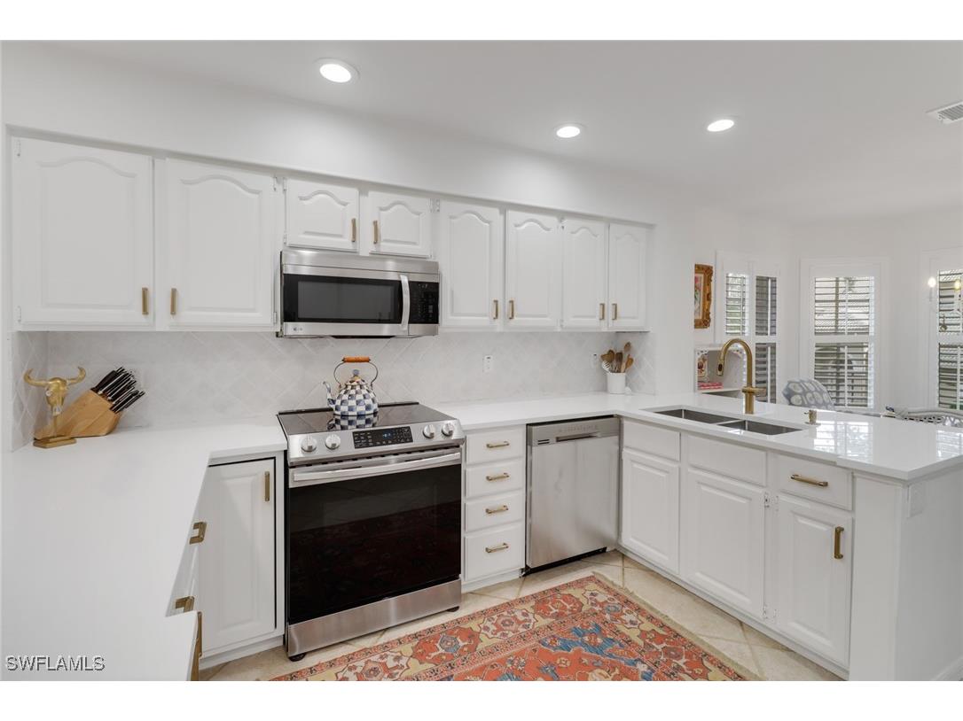 252 Via Perignon #10-3 Naples FL 34119 224083293 image9