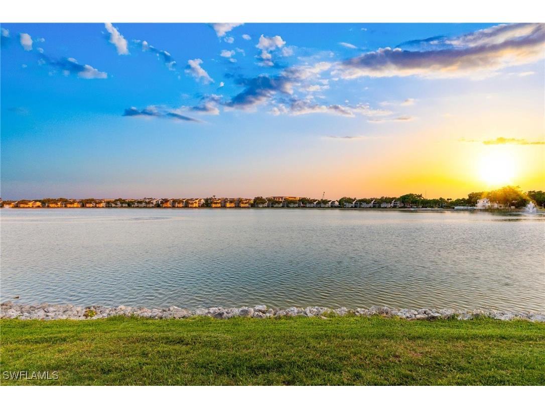 2524 Sailors Way #118 Naples FL 34109 225043334 image1