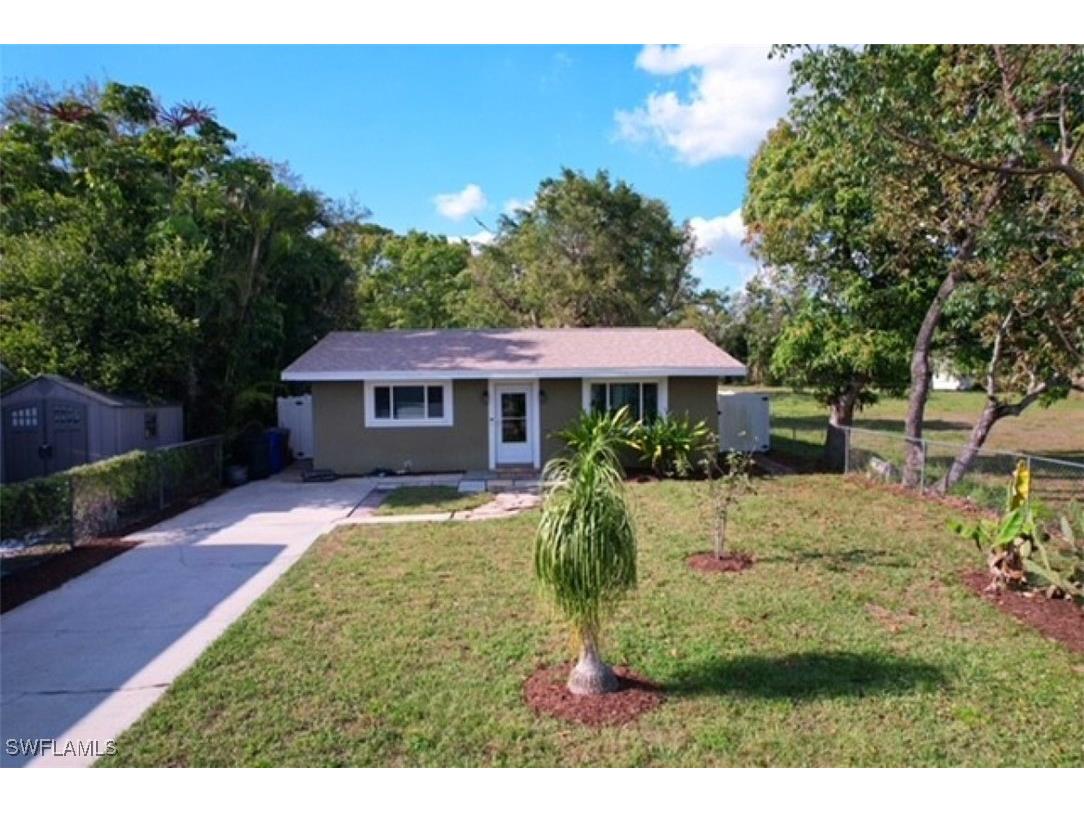 2525 4th Street Fort Myers FL 33901 225027429 image1