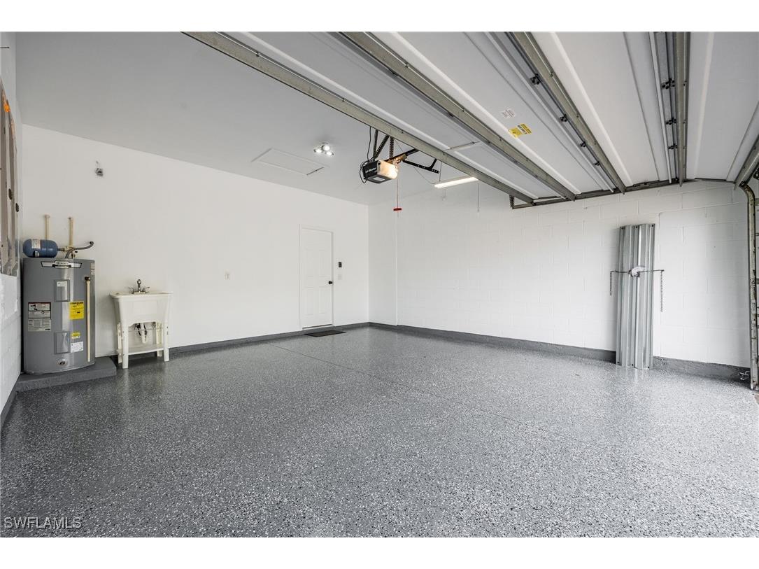 2534 Verdmont Court Cape Coral FL 33991 225016431 image25