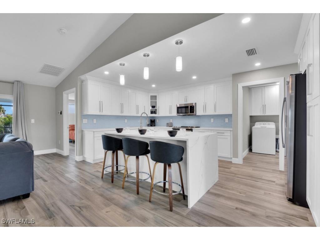 2541 Diplomat Parkway W Cape Coral FL 33993 225048015 image10