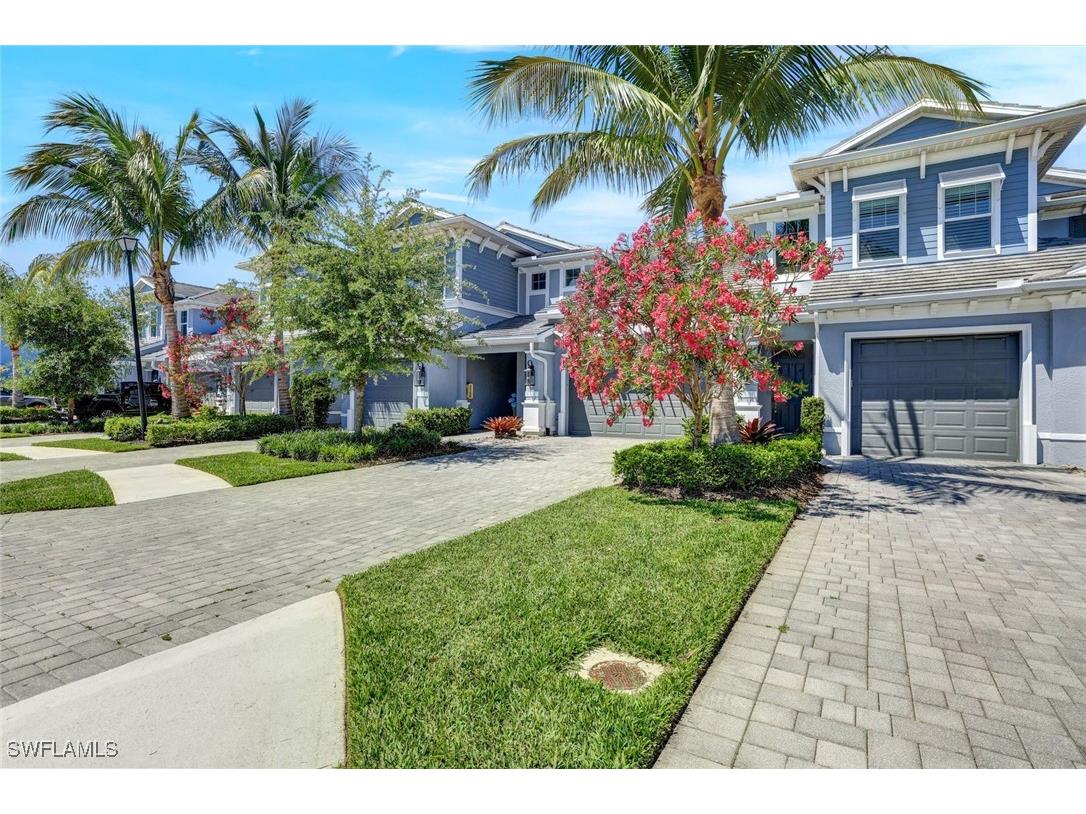 2543 Seychelles Drive #608 Naples FL 34112 225034840 image1