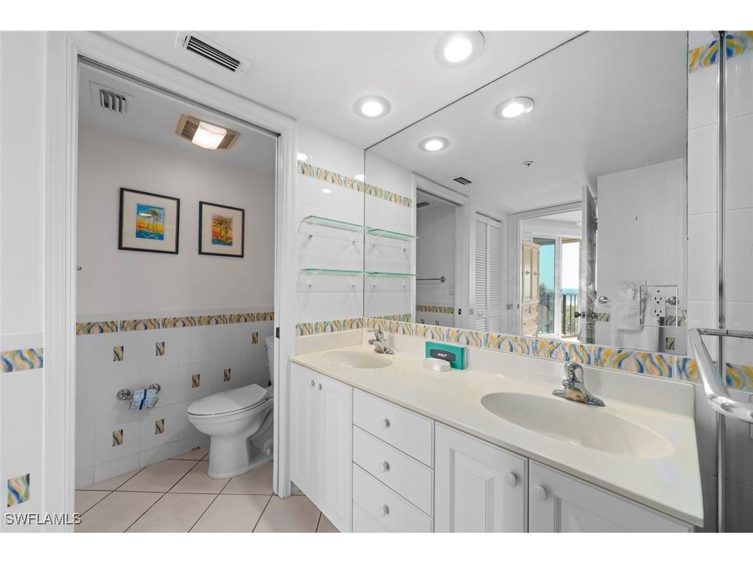 255 Periwinkle Way #5B Sanibel FL 33957 225022738 image23