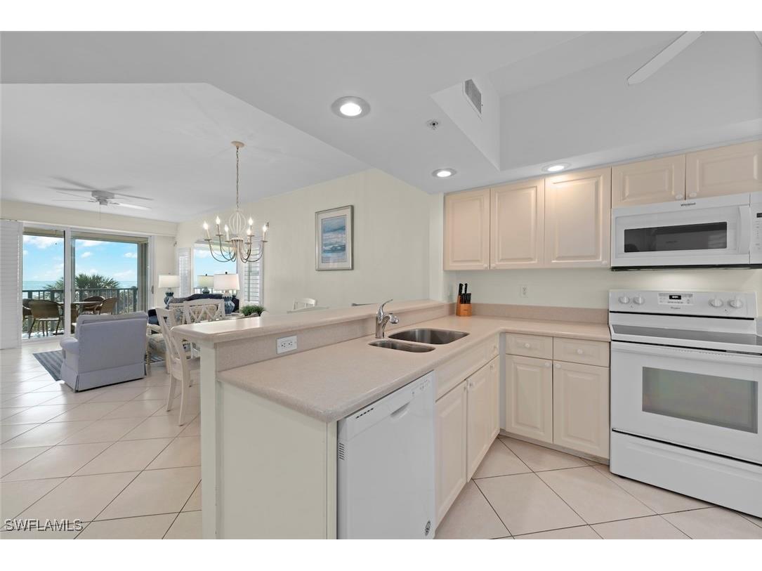 255 Periwinkle Way #5B Sanibel FL 33957 225022738 image9