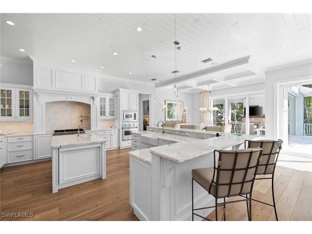 2550 Windward Way Naples FL 34103 224103897 image1