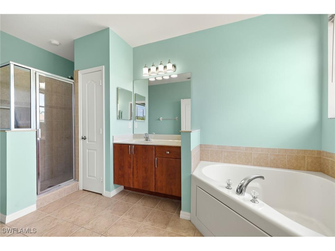 2552 Deerfield Lake Court Cape Coral FL 33909 225041045 image20