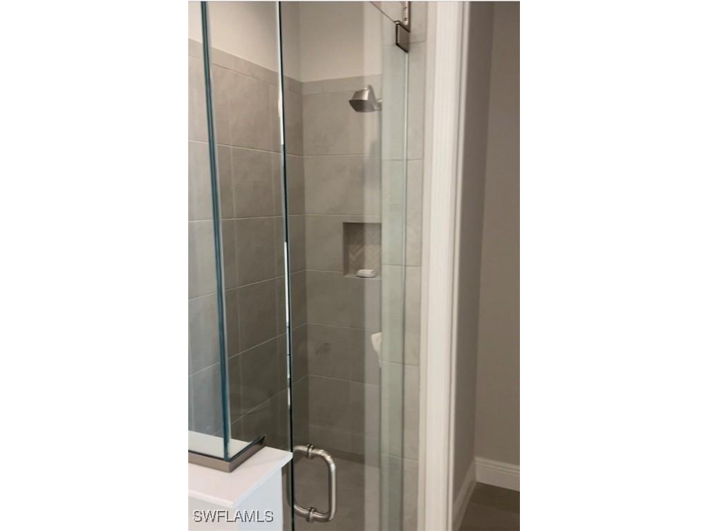 2555 Seychelles Drive #402 Naples FL 34112 225017697 image14