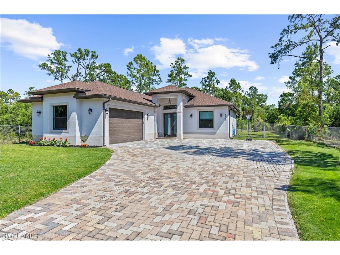 2559 54th Avenue NE Naples FL 34120 224035823 image1