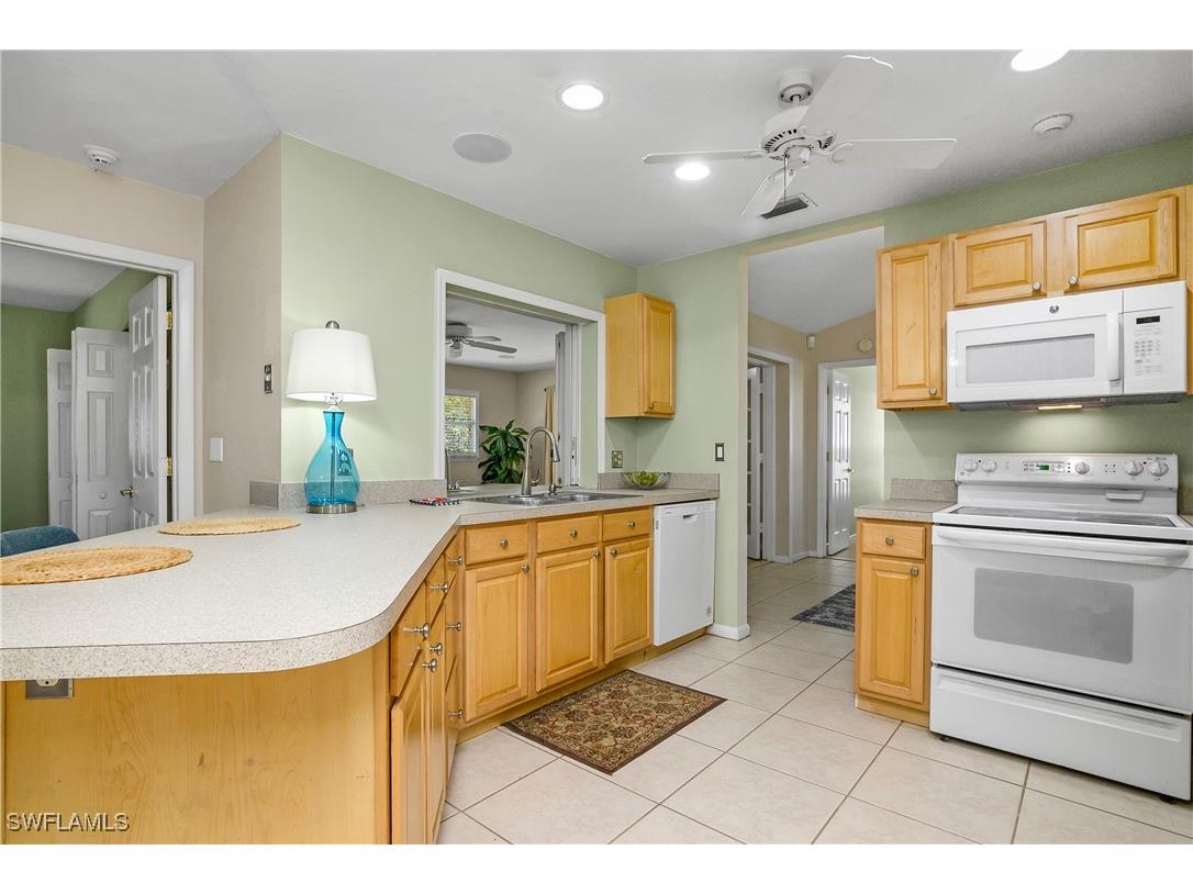 2560 11th Circle Naples FL 34103 225010275 image12